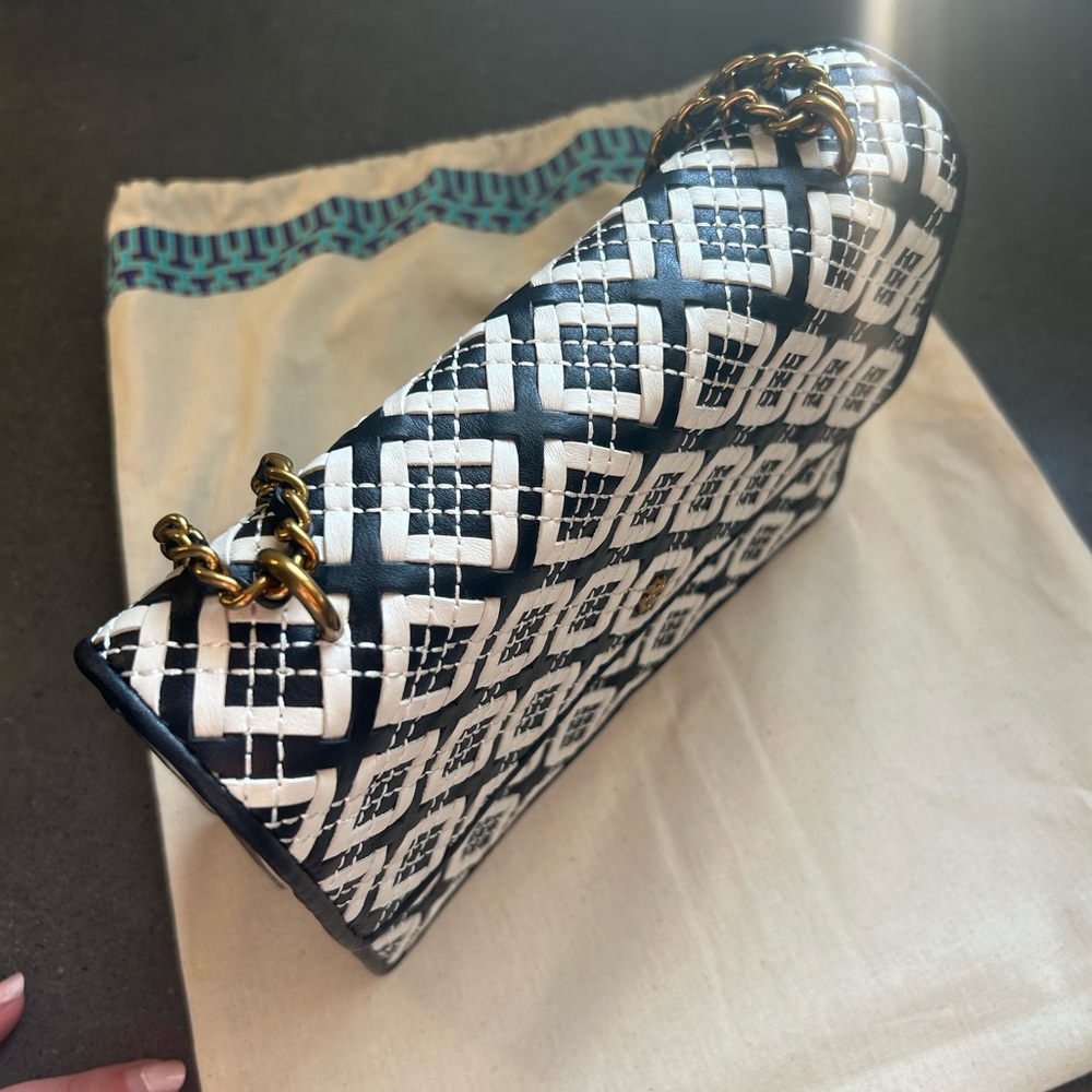 Tory Burch Black and White Leather Geometric Shoulder Bag - Picture 2 of 11